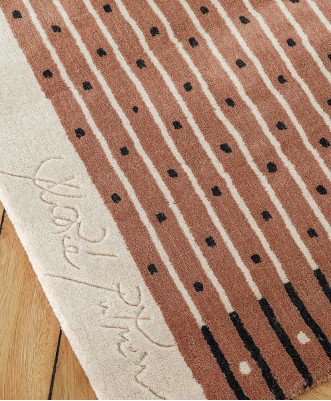 Décoration Exclamation Tapis Rose En Laine