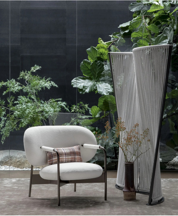Cross Lounge Chair