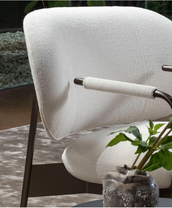 Cross Lounge Chair