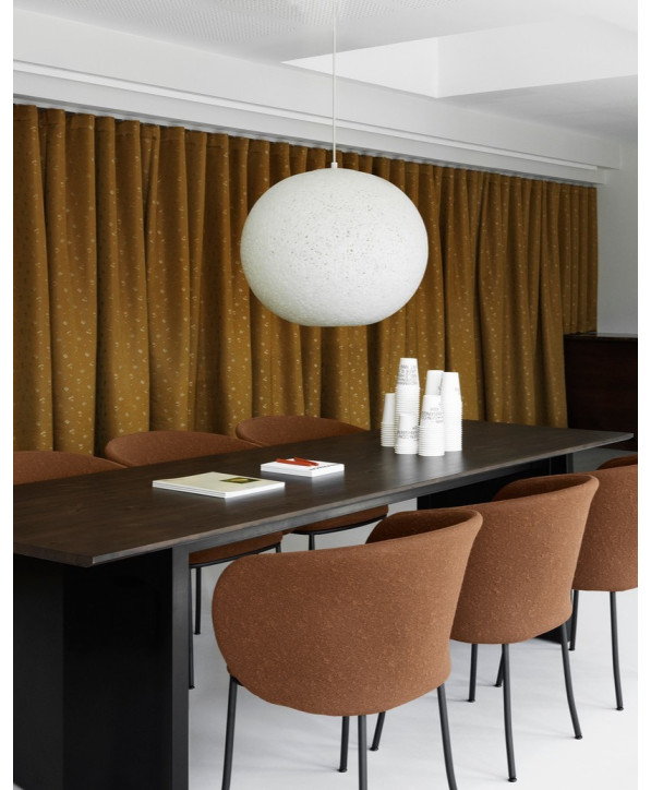 Suspension Act Lamp