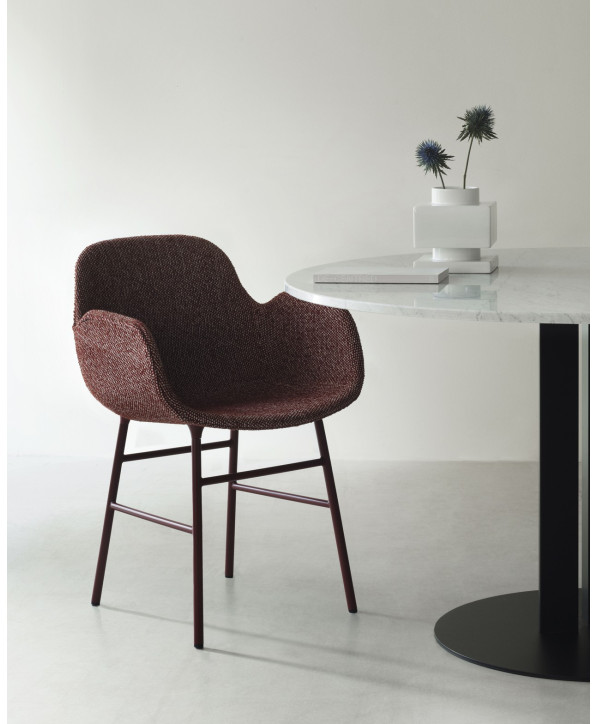 Chaise Form