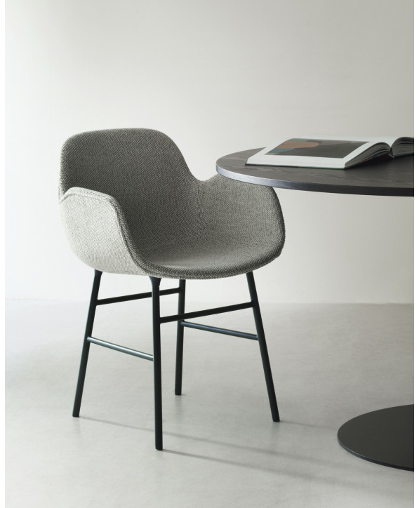 Chaise Form