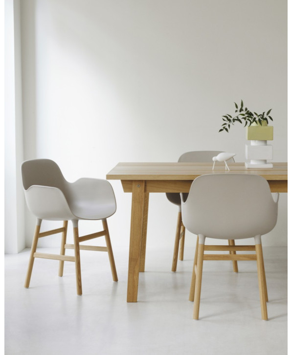 Chaise Form
