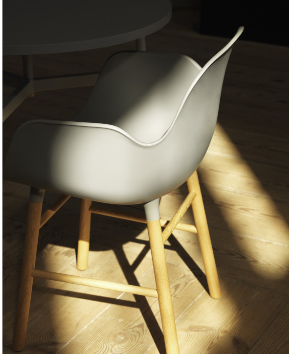 Chaise Form