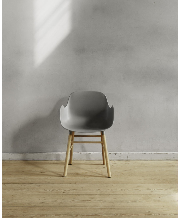 Chaise Form